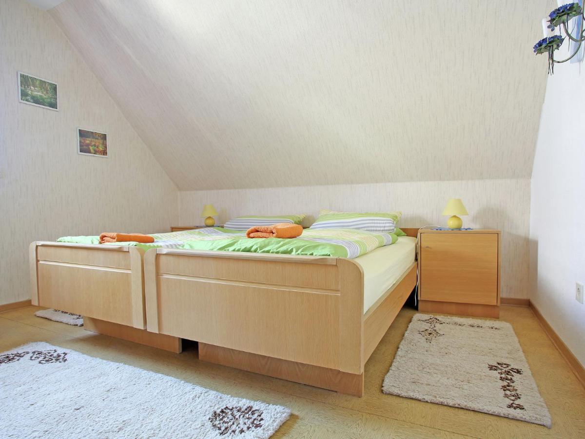 Secluded Apartment In Medebach With Terrace Exterior foto